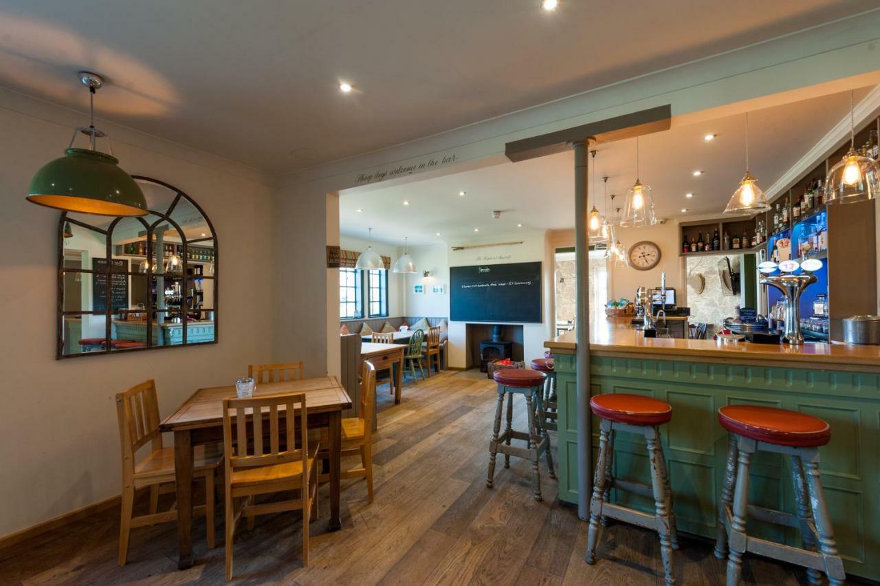 The Shepherd At Langham Boxted  Exterior foto